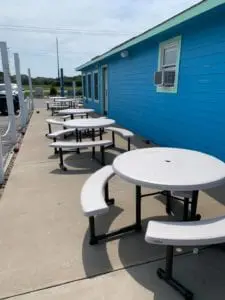 JImmy's seafood buffet exterior picnic tables